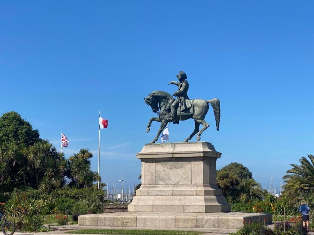 Coeur Du Centre-Ville Cherbourg-en-Cotentin Buitenkant foto